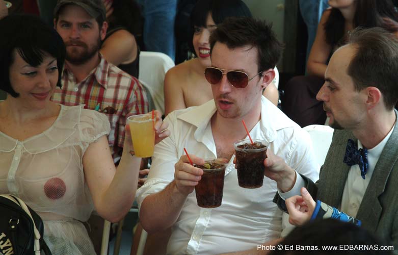 2006I03_0521cr