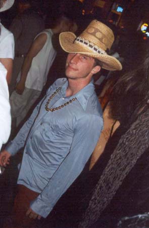 2000100324acrop copy