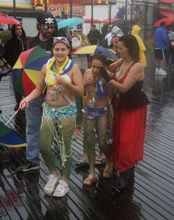 2003VI02_26crop