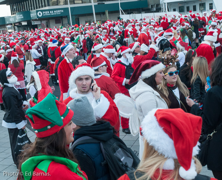 Santa congregating at Pier 84