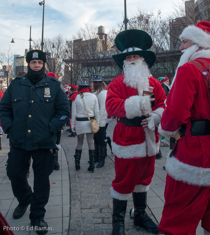 Santa congregating at Pier 84